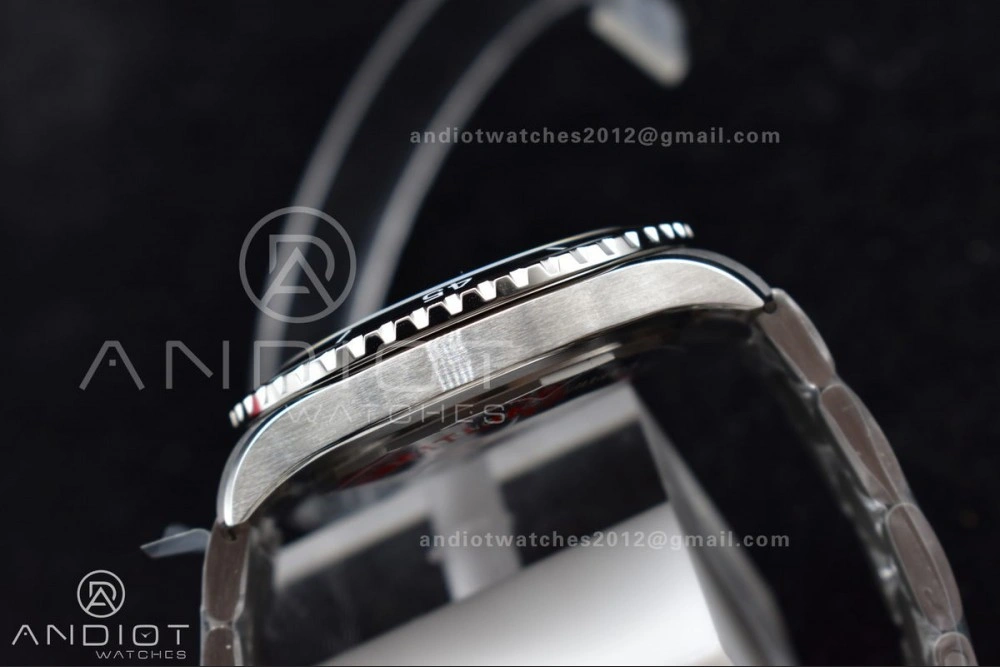 SuperOcean Automatic 44 TF 1:1 Best Edition Blue White Dial on SS Bracelet A MultiPurpose 176