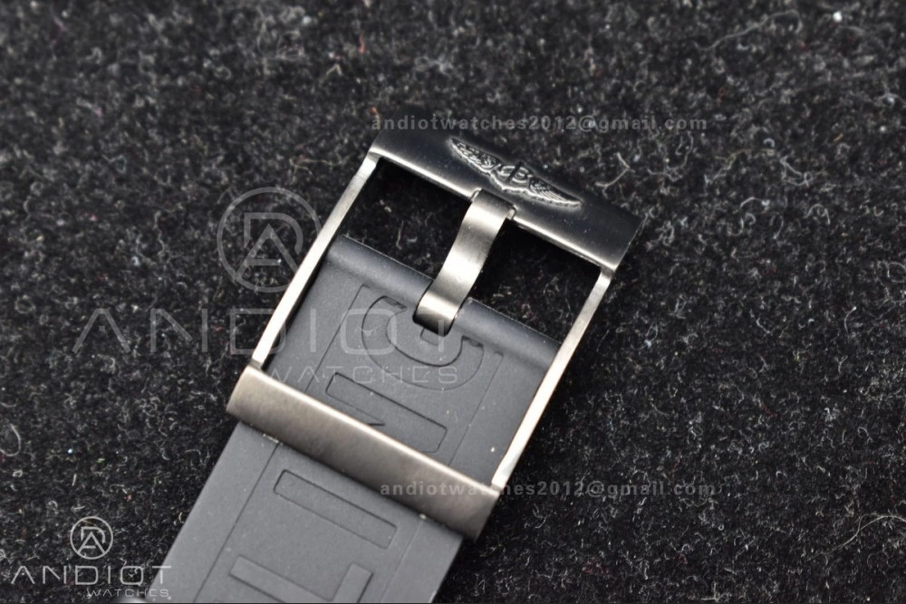Lightweight Superocean Automatic 44 TF 1:1 Best Edition Black Dial Black Bezel on Black Rubber Strap A 200