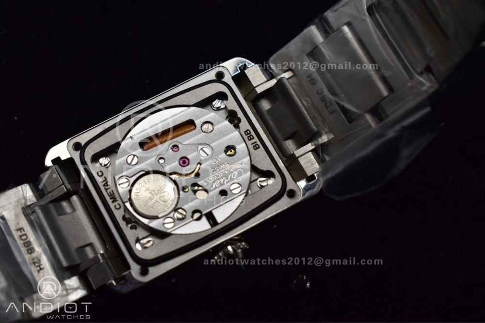Tank Solo 20.3mm K11F SS White Dial With Diamond Bezel On SS Bracelet Ronda Quartz Soft 1190