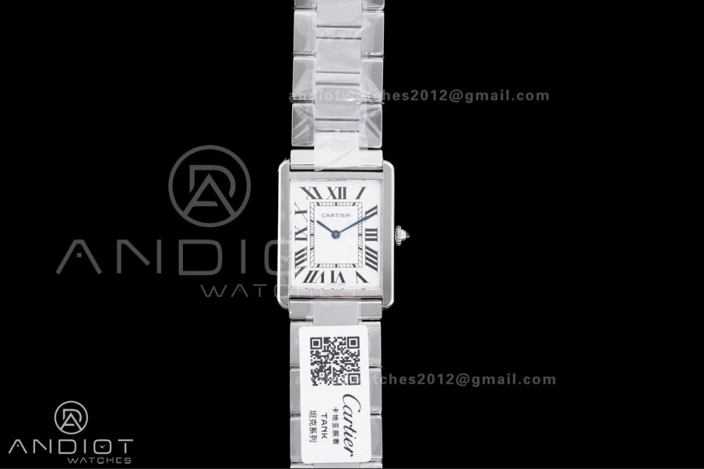 Tank Solo 27.5x34.8mm AF SS White Dial on SS Bracelet Ronda Quartz MoistureWicking 257