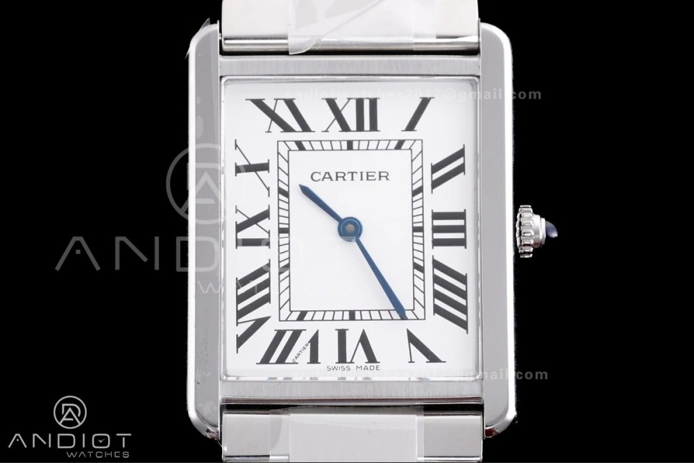 Tank Solo 27.5x34.8mm AF SS White Dial on SS Bracelet Ronda Quartz MoistureWicking 257