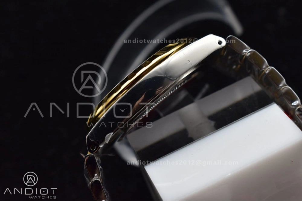 Reliable Tudor Royal V7F 1:1 Best Edition Black Dial On YG SS Strap A 1285
