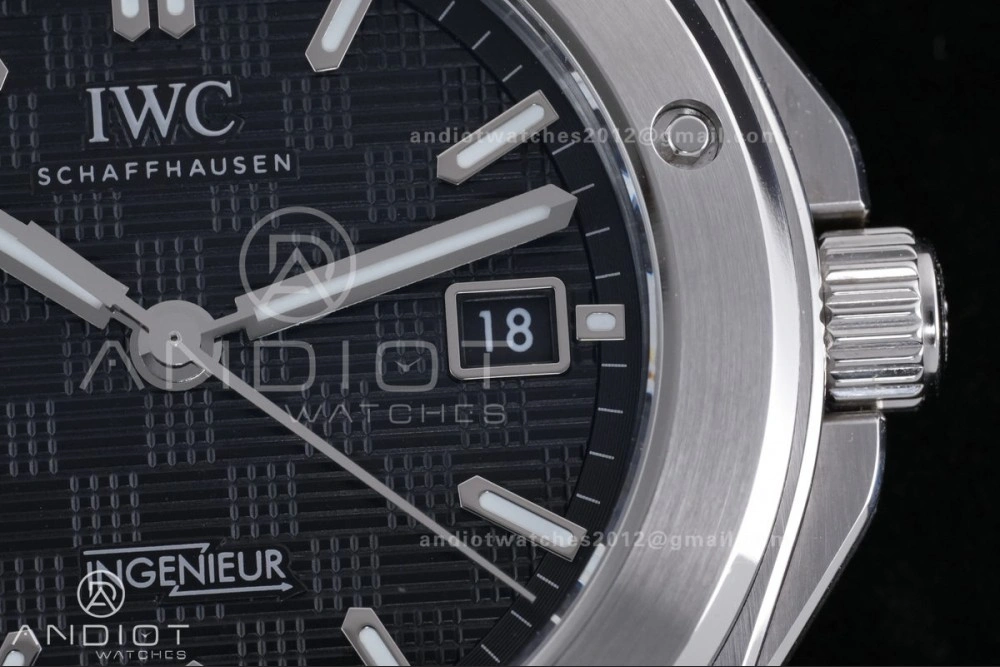 HighQuality V7 Factory IWC Ingenieur IW328901 Black V2 Dial On SS Automatic A 294