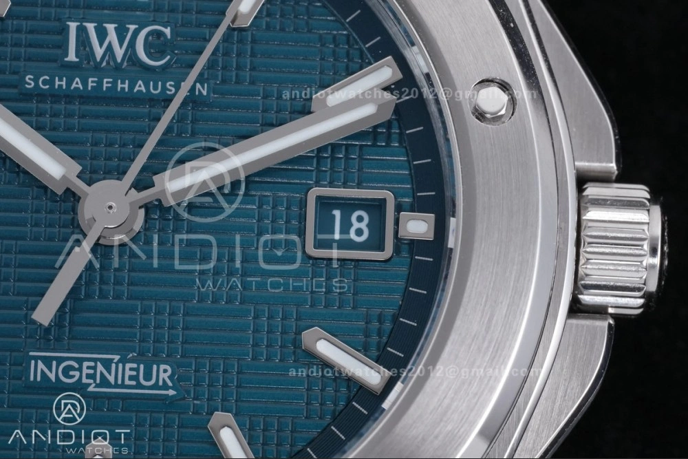 V7 Factory IWC Ingenieur IW328903 Aqua V2 Dial On SS Automatic A SmoothTexture 309