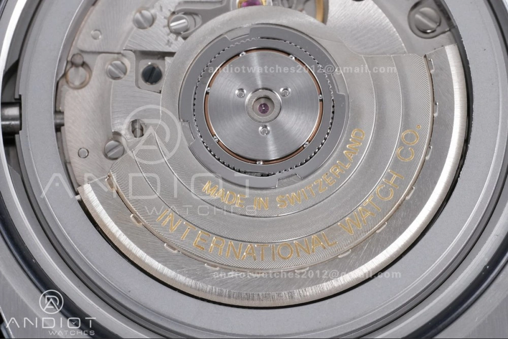 V7 Factory IWC Ingenieur IW328908 Green V2 Dial On SS Automatic SW DailyWear 313