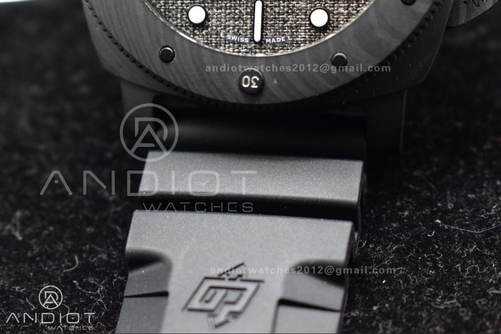 TravelReady VS Factory PAM 1039 Submersible Luna Rossa GMT 47mm 1200